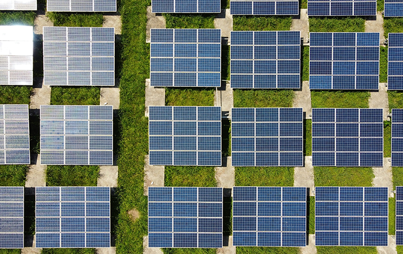 Projet allemand de connexion par câble et de système de mise à la terre de ferme solaire Projet allemand de connexion par câble et de système de mise à la terre de ferme solaire